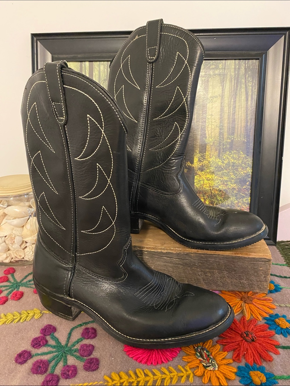 Double H Black Leather Western Boots with White Stitching, mild scuffs